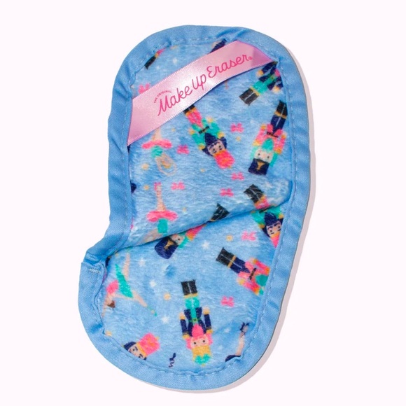 MAKEUP ERASER Nutcracker Mini PRO Ornament Gift - Picture 2 of 5